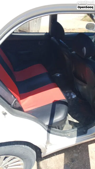 Hyundai Accent Limited 3