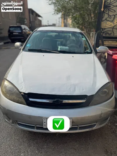 Chevrolet Optra LS 2