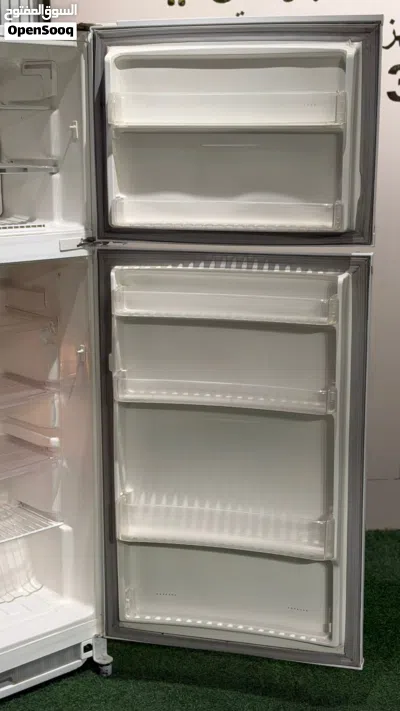 ثلاجه ال جي 4