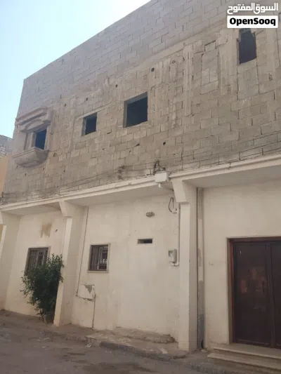 منزل للبيع متكون من دورين في غوط الشعال شارع 10 شارع عيادة الرخاء الاوراق شهادة عقارية شارع قطران 3
