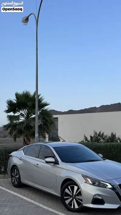 نيسان التيما SV 3