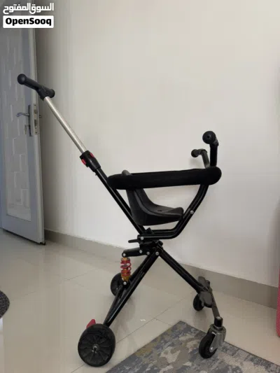 سرير طفل وعربة وسيارة 2