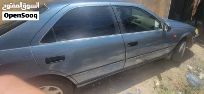 تويوتا كامري XLE 2