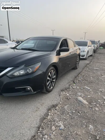 Nissan Altima SV 4