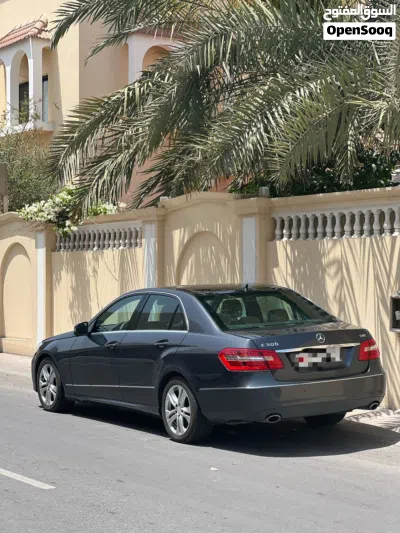 مرسيدس بنز الفئة-E E 300 2
