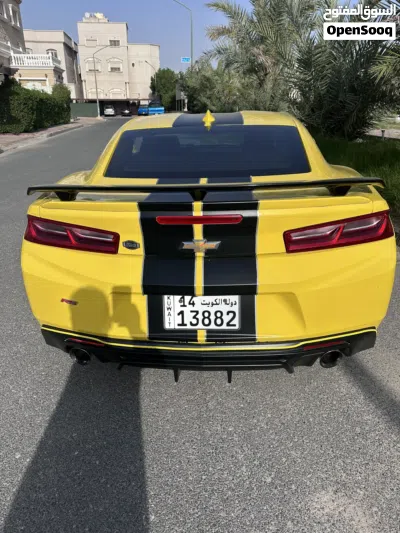 Chevrolet Camaro RS 2