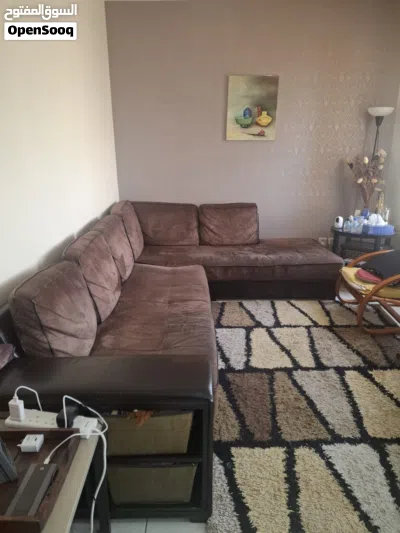 L-Shaped Solid Wood Sofa - نبة زاوية (L-Shape) خشب صلب 2