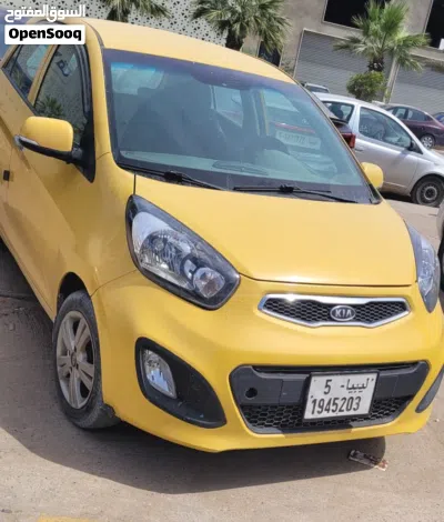 Kia Picanto EX 2