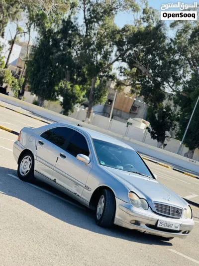Mercedes Benz C-Class C 200 2