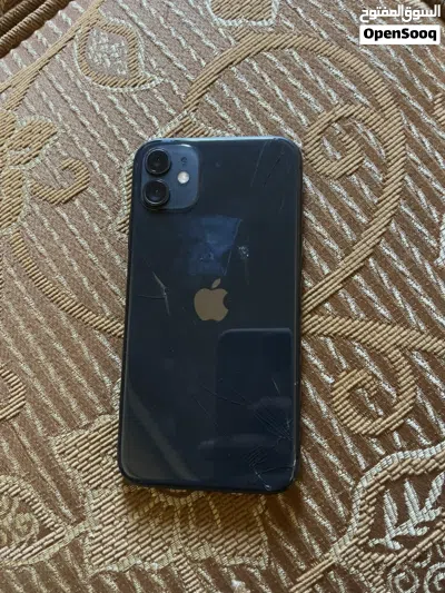 ايفون 11 كل قطعو اصليه 4