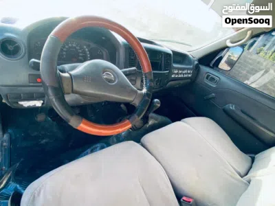 Nissan Urvan 3