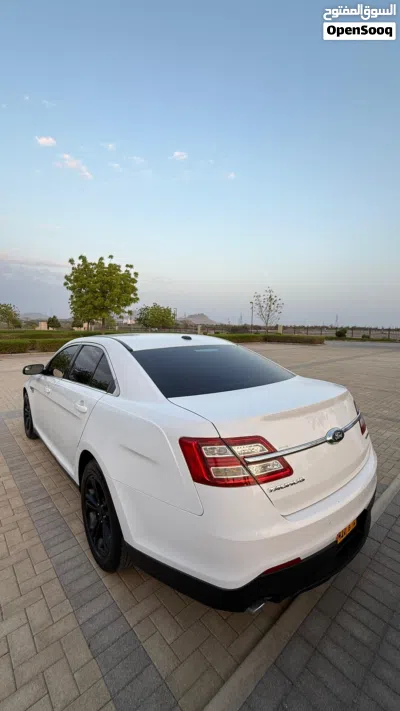 Ford Taurus Limited 2