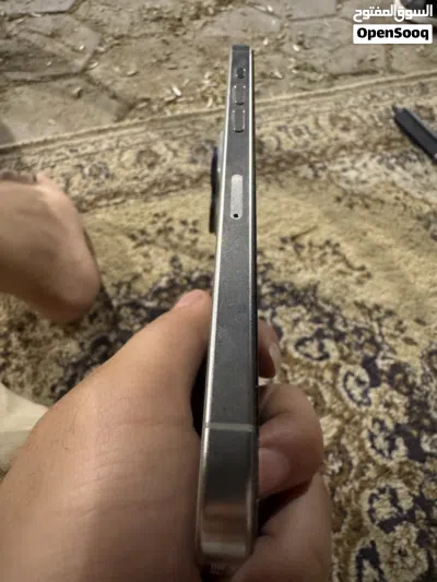 ايفون 15 برو ماكس نضيف الجهاز نضافه 99% 4