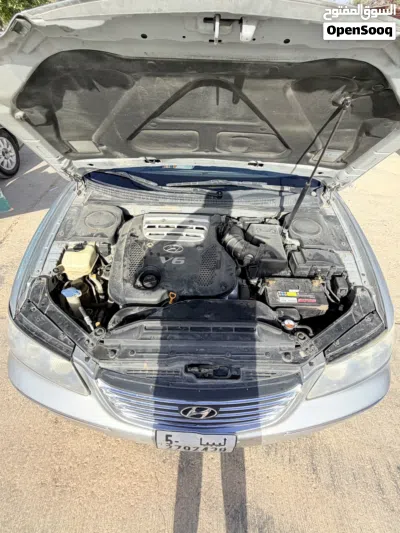 Hyundai Azera GL 4