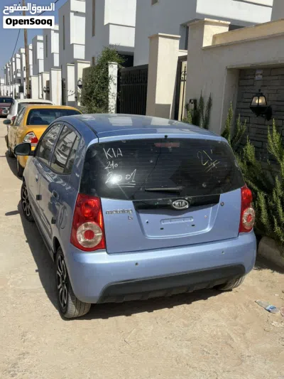 Kia Picanto EX 4