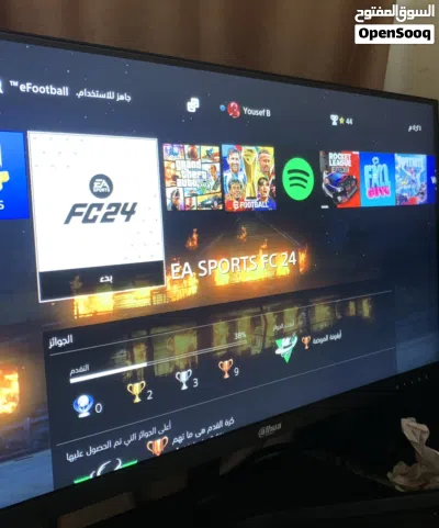 PlayStation 4 مستعمل بحاله الوكاله 3