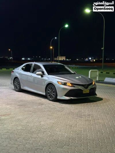 Toyota Camry LE 2