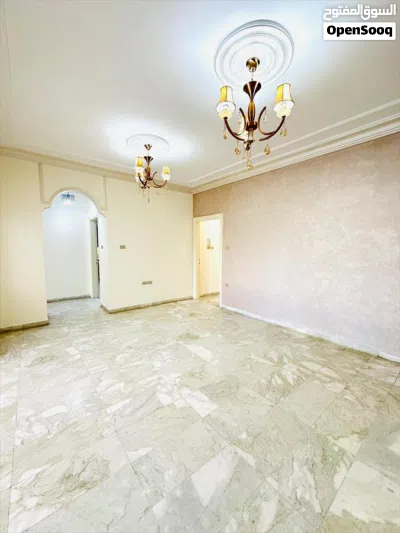 Luxurious Apartment For Rent In Um Al Summaq 2