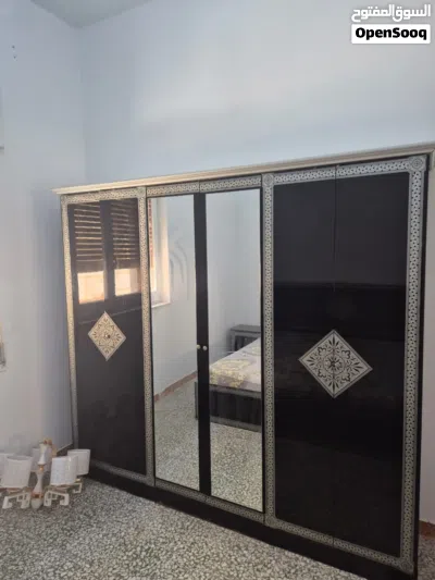 حجرة نوم كاملة للبيع – حالة ممتازة – 3