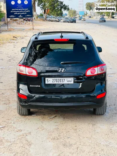 Hyundai Santa Fe GLS 4