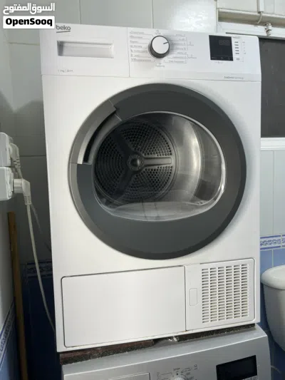 مجفف beko 7 كيلو استعمال نضيف استخدام شخصين وموديلها جديد تم شراءها ب 400 دينار سعرها 200 دينار 2