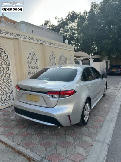 Toyota Corolla LE 3