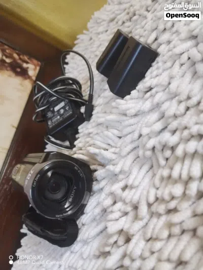 كاميرا نيكون d80 مع بطاريتين وشاحن 2