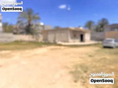 اقرو الوصف ..ارض للبيع في كرزاز بها منزل 2