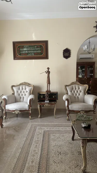Luxury Hardwood Living Room Set Sofa Chairs Tables طقم أثاث مجلس فاخر كامل كنب وكراسي وطاولات 3