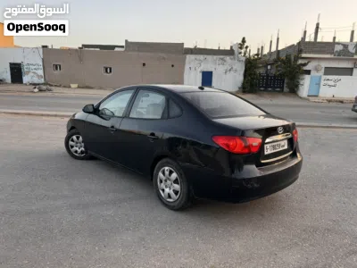 هيونداي افانتي SE 3