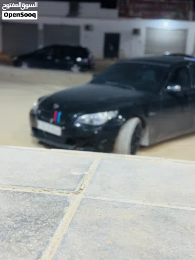 بي ام دبليو الفئة 5 525 2
