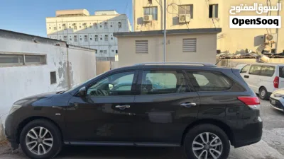 نيسان باثفايندر Standard 4