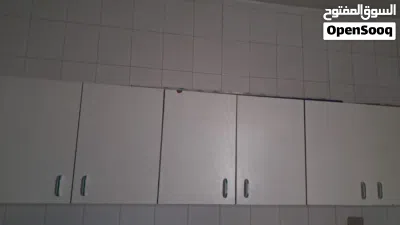 مطبخ كامل بحالة ممتازة للبيع 2