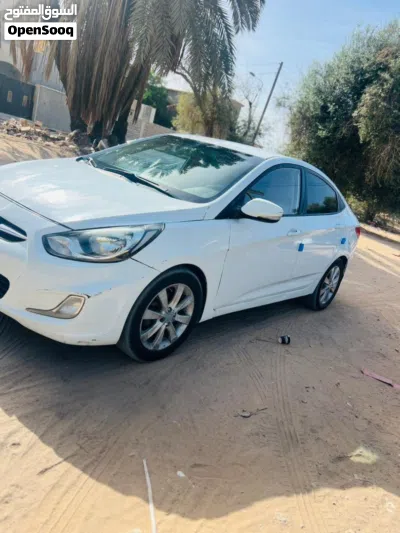 Hyundai Accent GL 3