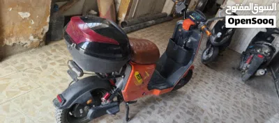 دراجة كهربائي R11 استخدم قليل لون برتقالي 3