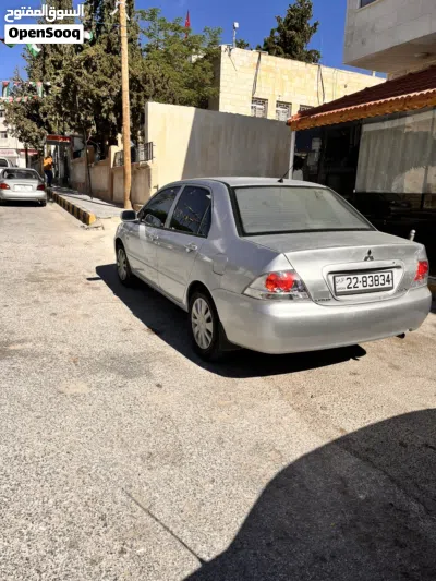 Mitsubishi Lancer GLX 3