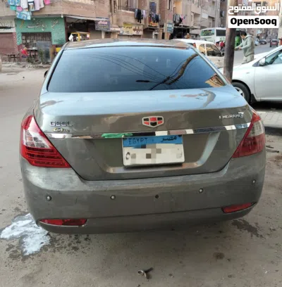 جيلي امجراند X7 3