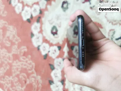 ايفون اكس اس للبيع نضيف 3