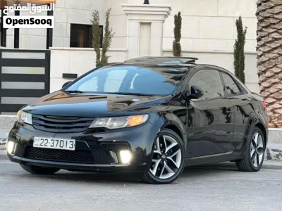 Kia Forte GT 4