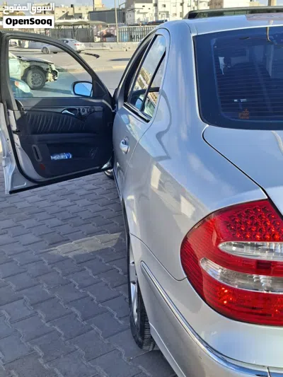 مرسيدس بنز الفئة-E E 280 2