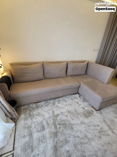 سفره 6 كرسي من Hub furniture حاله ممتازه وركنه270×150 لون كافيه حاله ممتازه وطا لات ايكيا 120×80 3