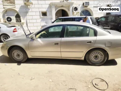 نيسان التيما SL 4