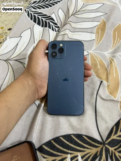 ايفون 12 للبيع 2