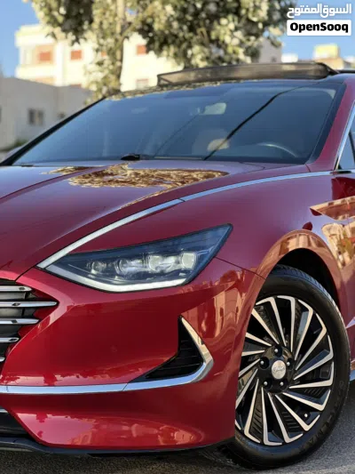 Hyundai Sonata Limited 4
