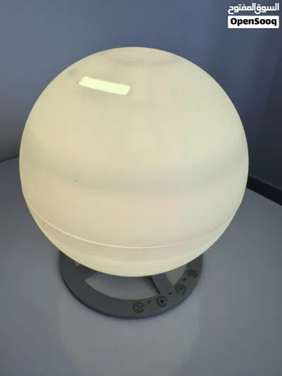 Beautiful aroma diffuser and humidifier with LED lights 2