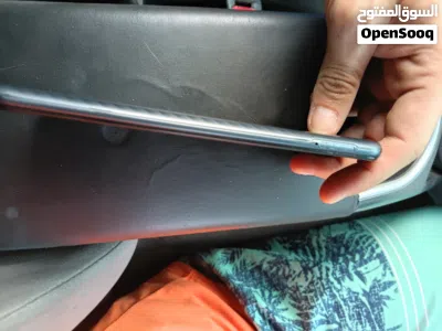 بحاجه غيار شاشة هاتف تكنو سبارك مستعمل بحالة جيدة Ram 128 جيجابايت رمادي 4