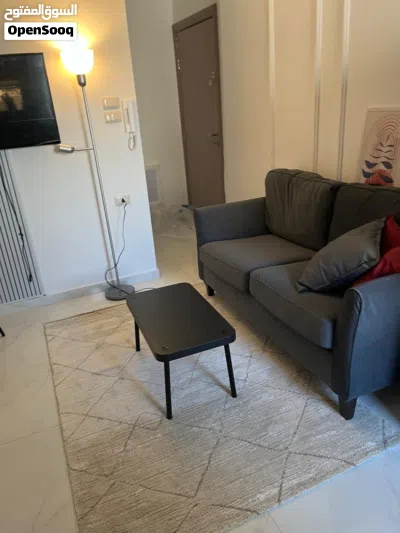 ستوديو مفروش جديد لم يسكن قرب جامعه اليرموك عند دوار اللوازم للإيجار فرش فاخر من اكيا يوجد إنترنت 4