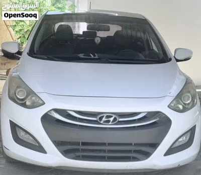 Hyundai i30 Standard 2