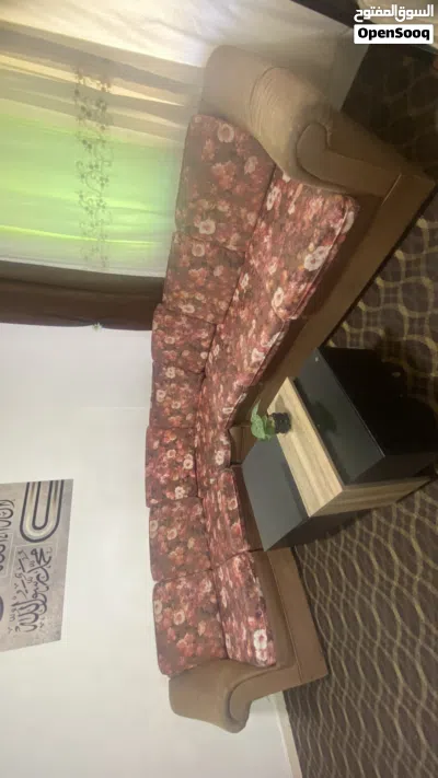 كورنر وطاولة وسط 2