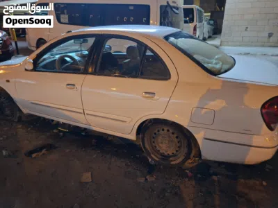 Nissan Sunny Standard 3